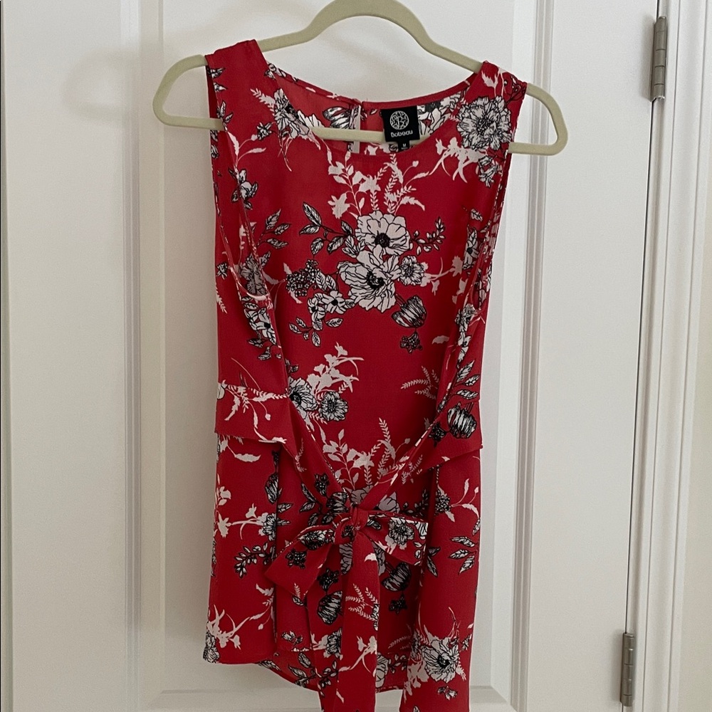 Bobeau rust red Floral Sleeveless Tie-Front Top